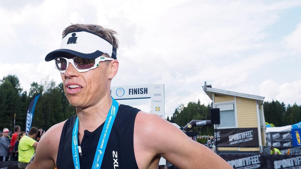 Alexander Stubb osallistui Finntriathlonin puolimatkan SM-kilpailuihin Joroisilla 18. heinäkuuta 2015.