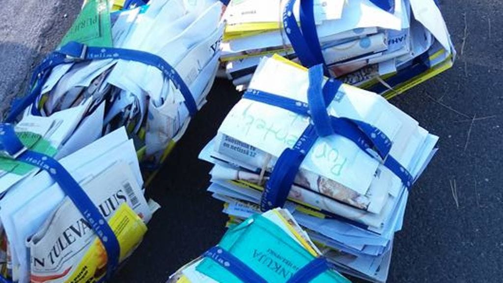 Kadonnutta postia löytyi kadulta Lauttasaaresta.