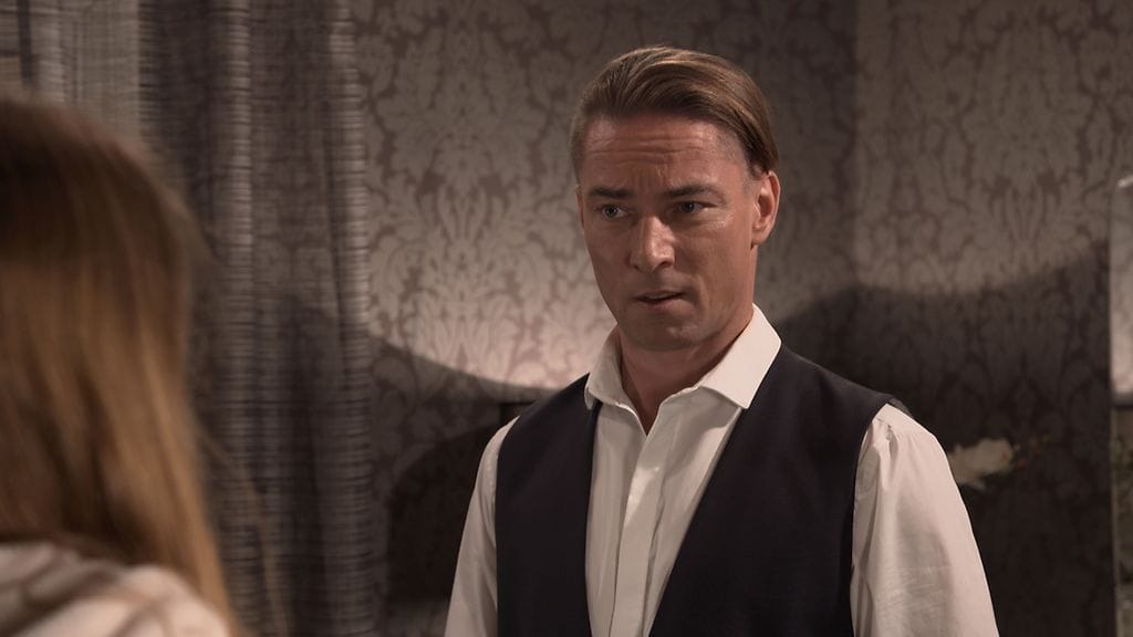 3067 03 aki kristiina