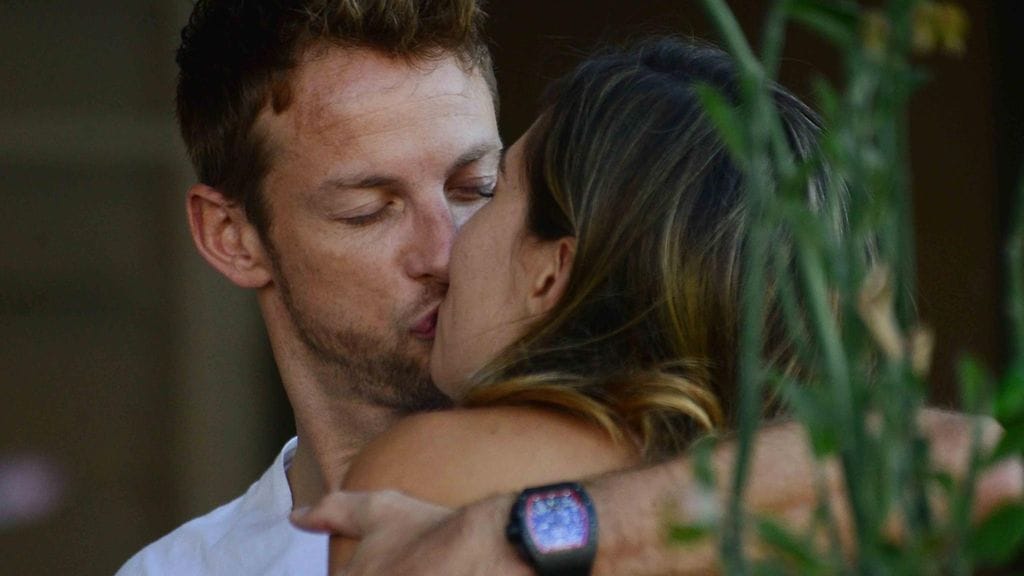 Jenson Button pussailee