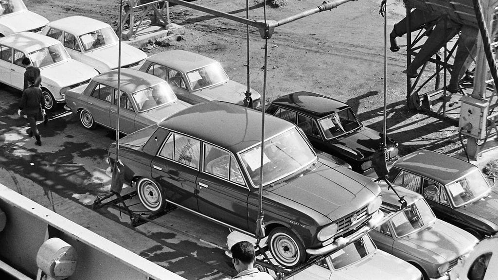 Datsun Bluebirdillä oli Suomessa kansan suussa lempinimi Luupää.