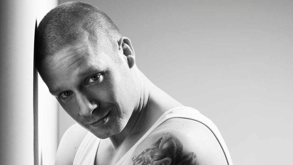 Aste julkaisi tänään perjantaina uuden kappaleen.