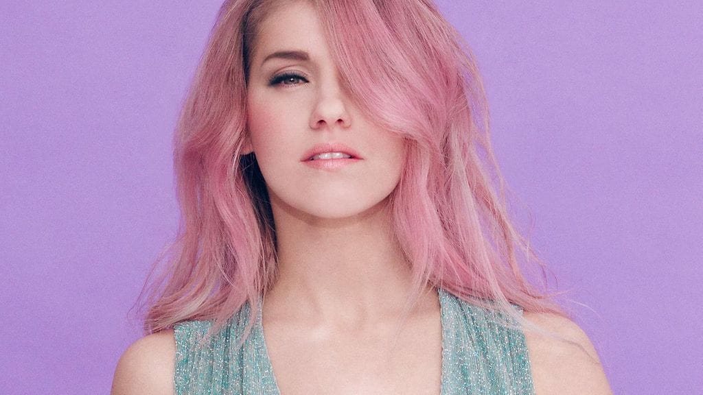 Jannika B julkaisee ensi viikolla uutta musiikkia.