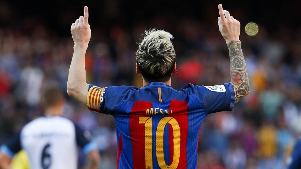 Lionel Messi iski välittömästi.