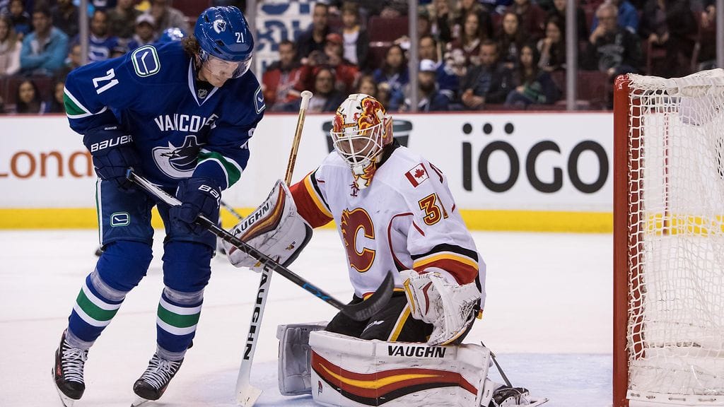 Loui Eriksson sai kaksijakoisen alun Canucks-pestilleen.