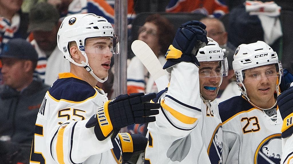 Rasmus Ristolainen (vas.) syötti kolme maalia