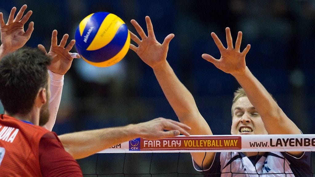 Sauli Sinkkonen torjuntatöissä