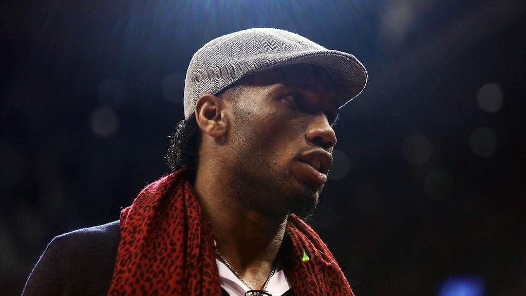 Didier Drogba valitsi pyhänä siviilivaatteet.