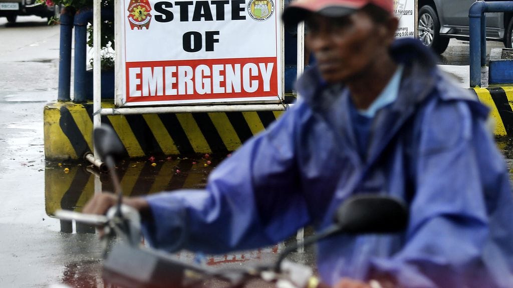 Filippiineille on julistettu hätätila lähestyvän Haima-myrskyn takia.