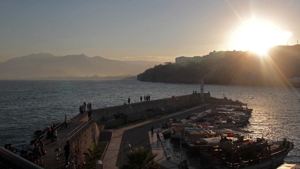 Turkin levottomuuksista huolimatta lomamatkat maahan ovat Detur Finland Oy:n toimitusjohtajan mukaan edelleen suosittuja.