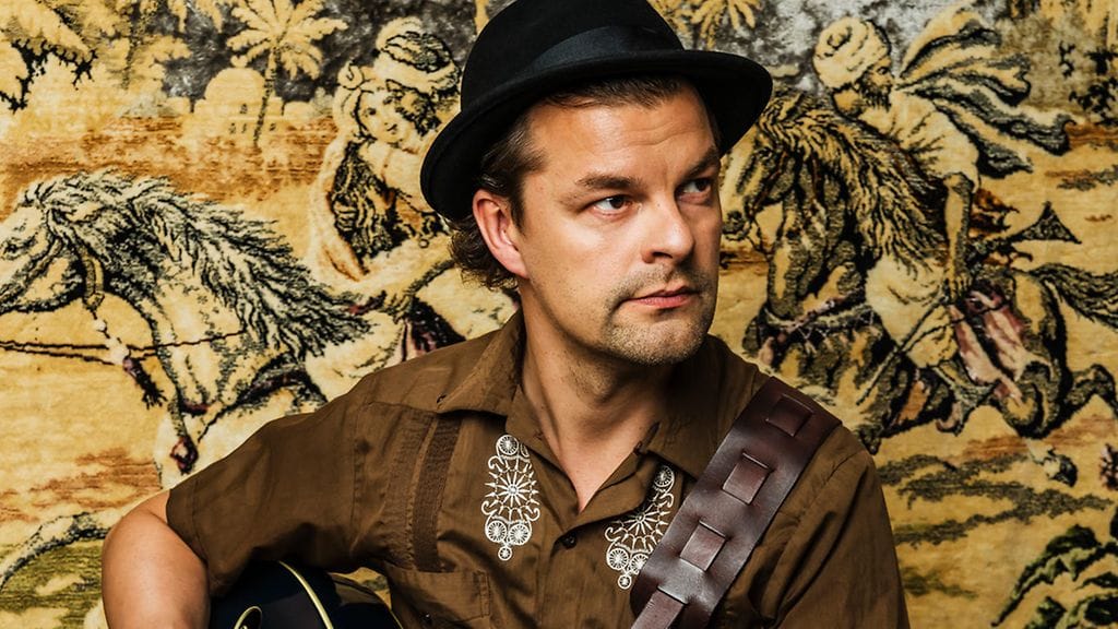 Tuure Kilpeläinen ja Kaihon Karavaani julkaisivat jo viidennen albuminsa.