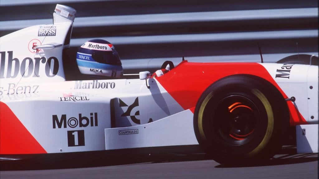 Mobil1 tuli McLarenin taustalle vuonna 1995, kun Mika Häkkinen ajoi tallissa kolmatta vuotta.