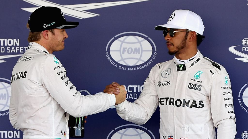 Nico Rosberg ja Lewis Hamilton rikkoivat Meksikossa omissa nimissään olleen voittoennätyksen.
