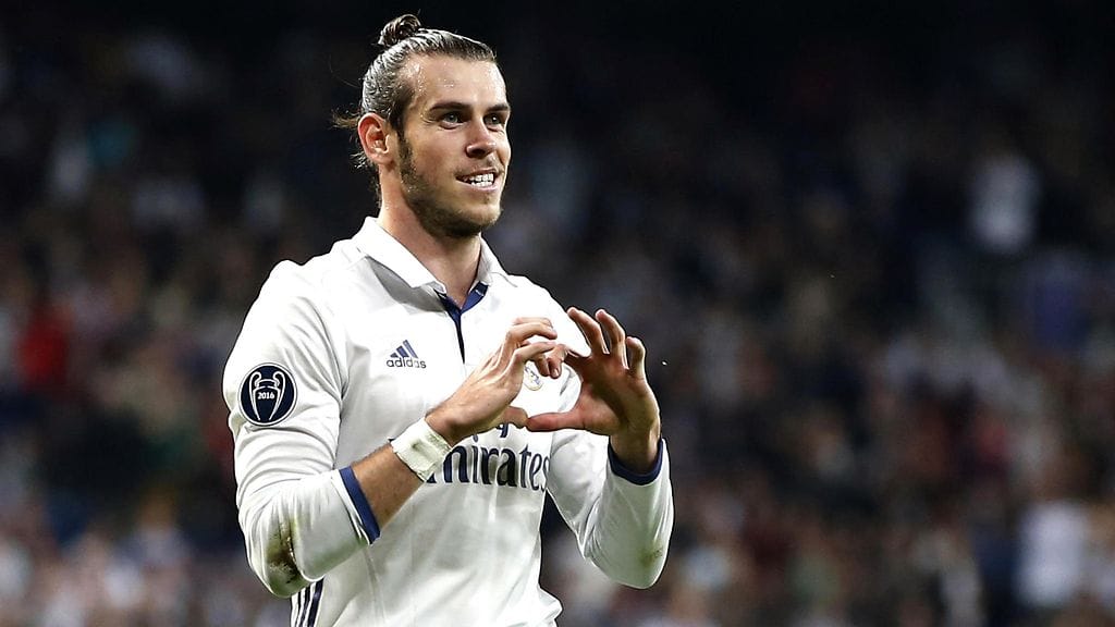Gareth Bale listattiin maailman parhaiten tienaavaksi jalkapalloilijaksi.