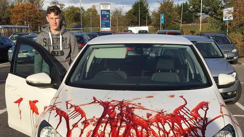 Mark Bain kyllästyi pelleilyyn.