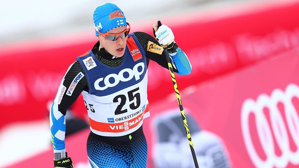 Matti Heikkinen paineli perinteistä Oberstdorfissa viime tammikuussa.