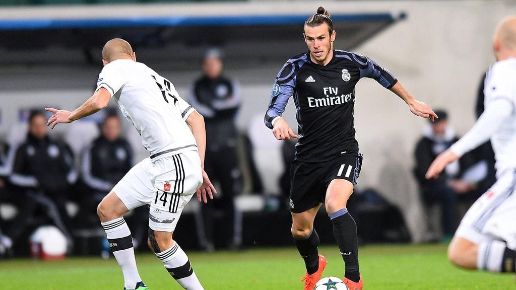 Gareth Bale kuritti Legiaa.