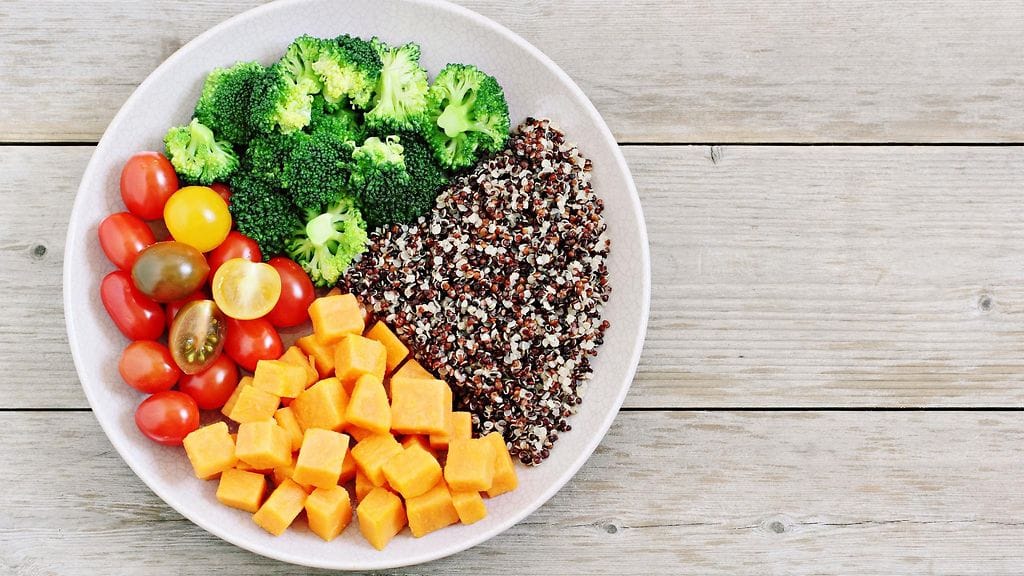 Ruoan on hyvä olla mahdollisimman värikästä ja monipuolista.