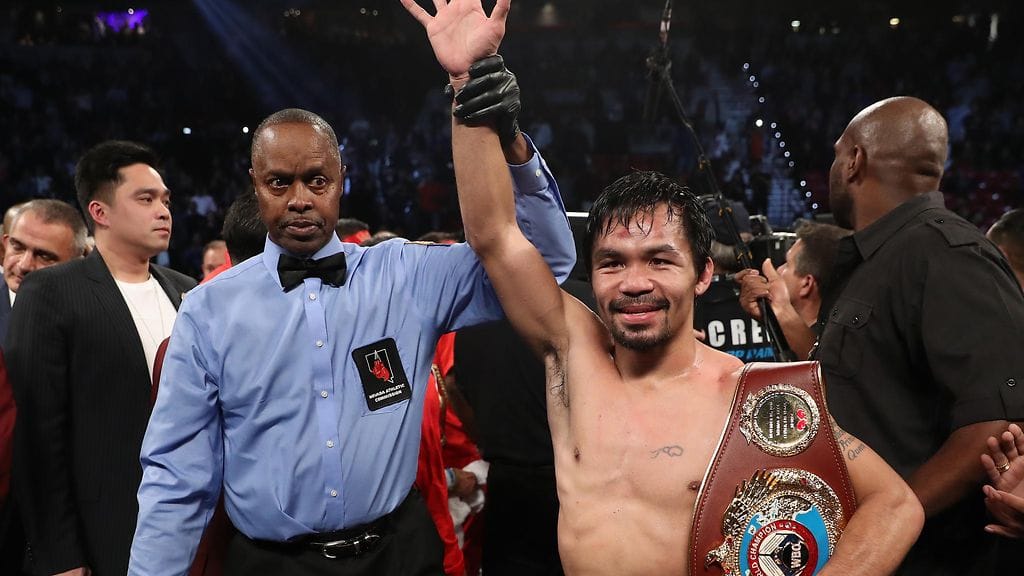 Manny Pacquiao palasi mestariksi.