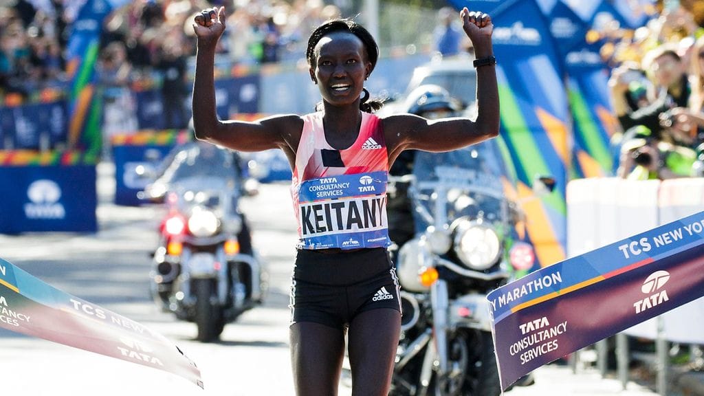 Mary Keitany voitti New Yorkin maratonin naisten sarjan kolmannen kerran peräkkäin.