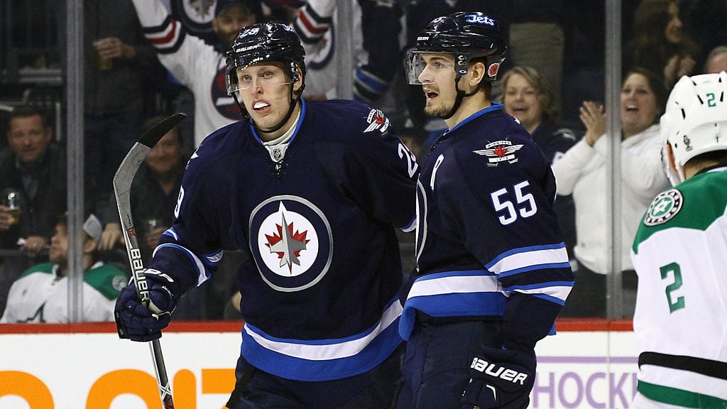 Patrik Laine (3+1) ja Mark Scheifele (2+2) olivat Jetsin hahmot tiistaina.