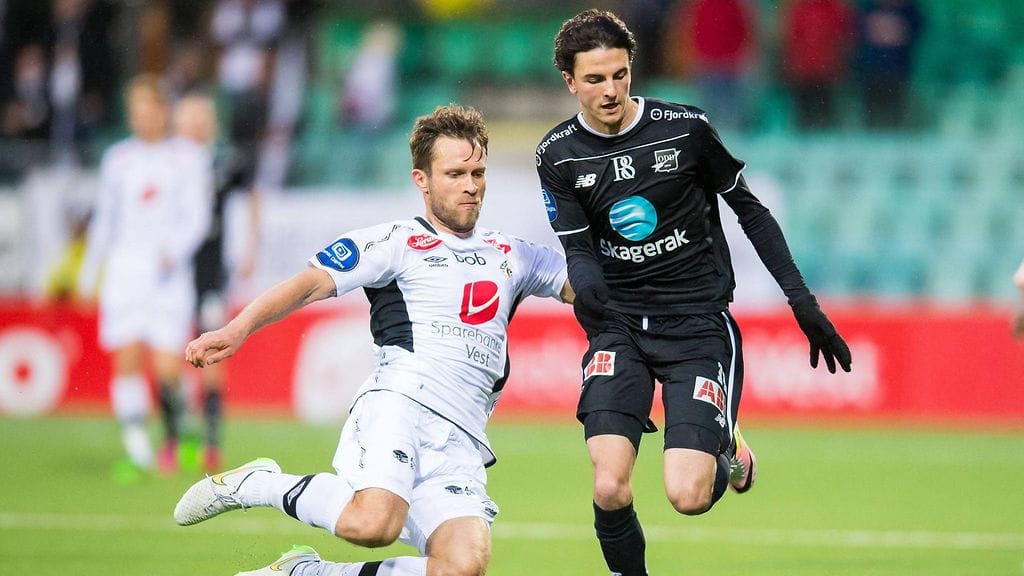 Hannu Patronen (vas.) Sogndalin paidassa viime huhtikuussa.