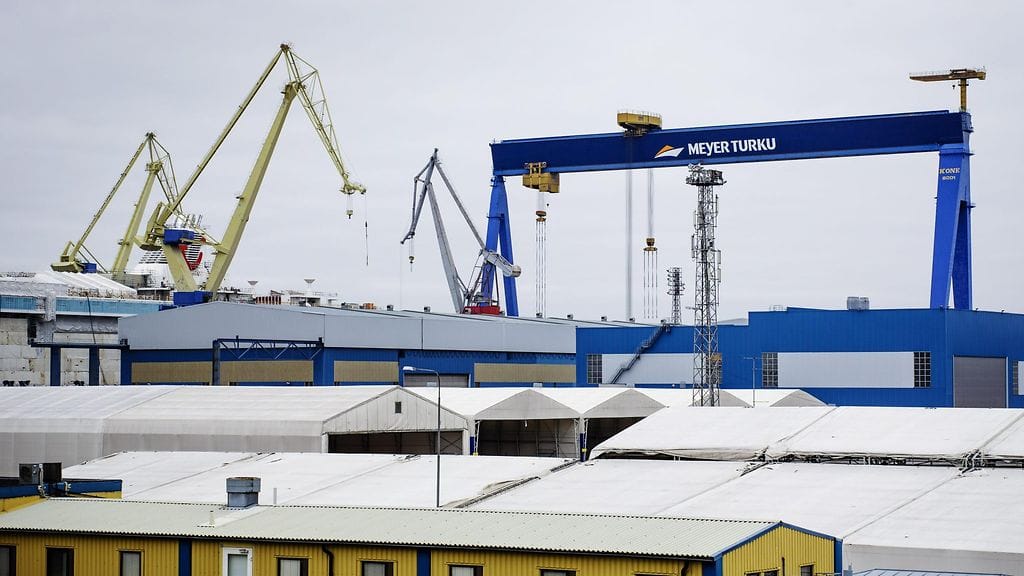 Turun telakalla on tiedossa töitä alustilausten tiimoilta.