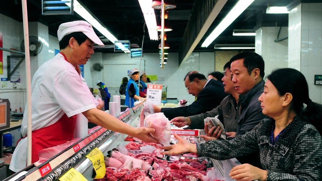 Kiinalaisille on erittäin tärkeää, että esimerkiksi siansaparoita ei käsitellä kuin teurasjätettä - heille se on kallista gourmet-herkkua.