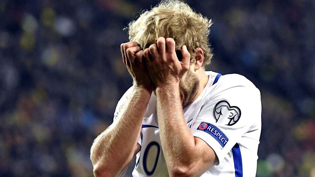 Teemu Pukki kanavoi Huuhkajien tuntemuksia.