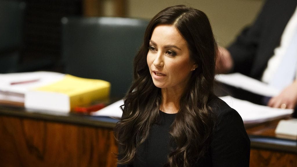 Kokoomuksen kansanedustaja Jaana Pelkonen ei aio äänestää Soinin luottamuksen puolesta huomenna.