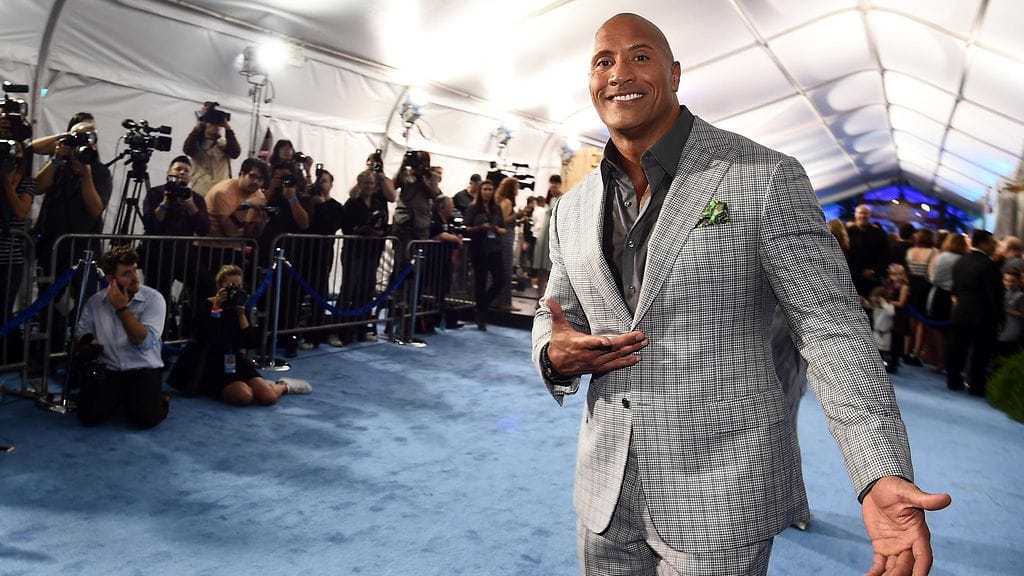 Dwayne Johnson iloitsee historiallisesta ennätyksestä.