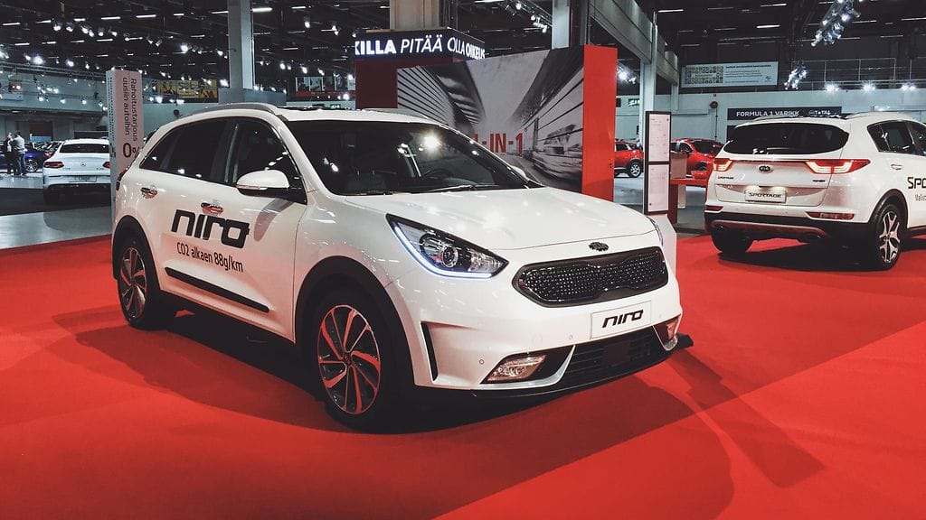 Kia Niro on ehdolla Vuoden auto Suomessa 2017 -tittelin saajaksi.