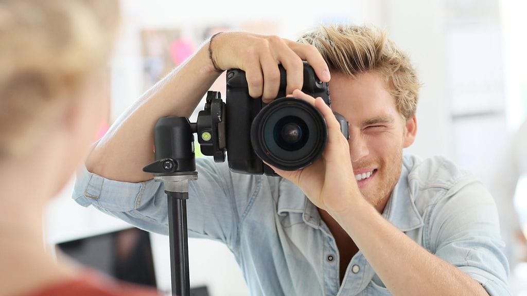 "Ole huoleti, kultaseni, sen voi photoshopata pois."