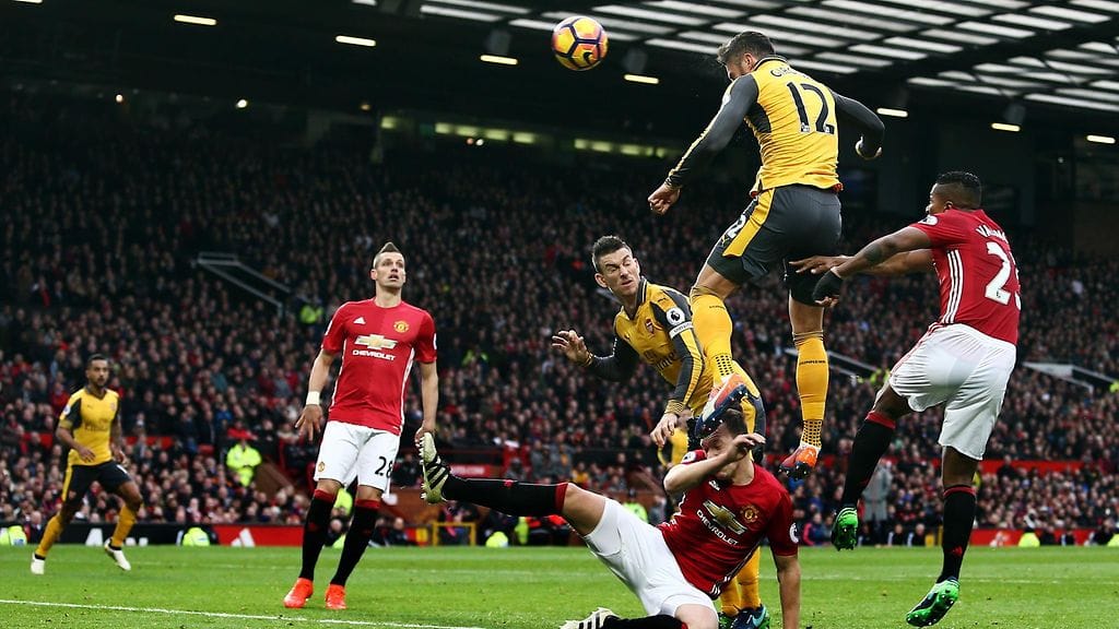 Olivier Giroud nousi korkealle tasoitusmaalissa.