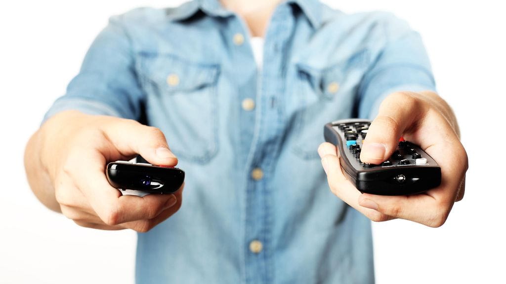 Tökkiikö kaukosäätimen käyttö ilman selvää syytä?