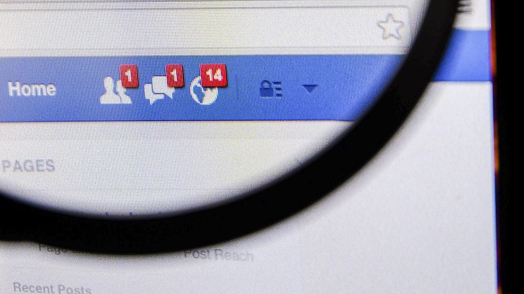 Tekaistujen uutisten leviäminen Facebookissa on noussut puheenaiheeksi.