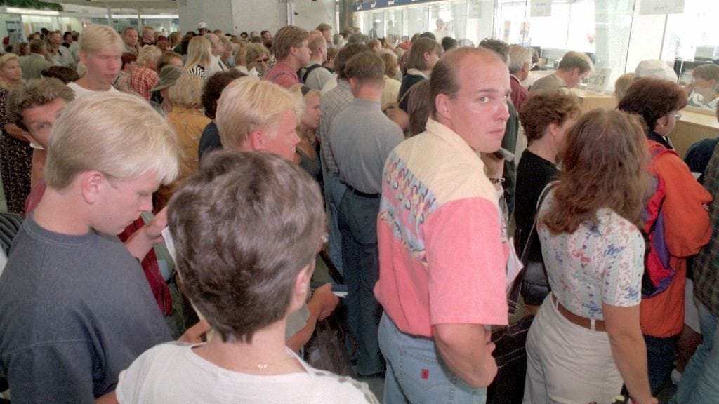 Helsingin Olympiaterminaali ruuhkautui kesäaamuna vuonna 1993 väestä, joka halusi mukaan Silja Festivalin ensimmäiselle matkalle tallinnaan. Sama väkijoukko aiheutti ruuhkaa myös Helsingin keskustassa. Pahaksi onneksi tuona päivänä myös terminaalin atk-systeemi petti, ja laiva pääsi matkaan tunnin myöhässä.