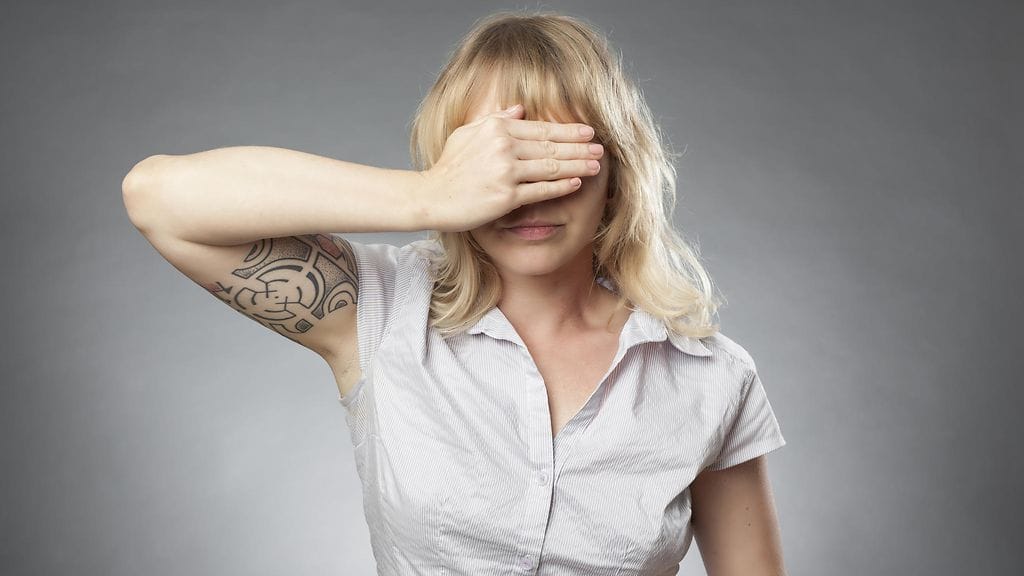 Jos joku ihminen ärsyttää sinua, yritä ajatella hänen huonot piirteensä päinvastaisina.