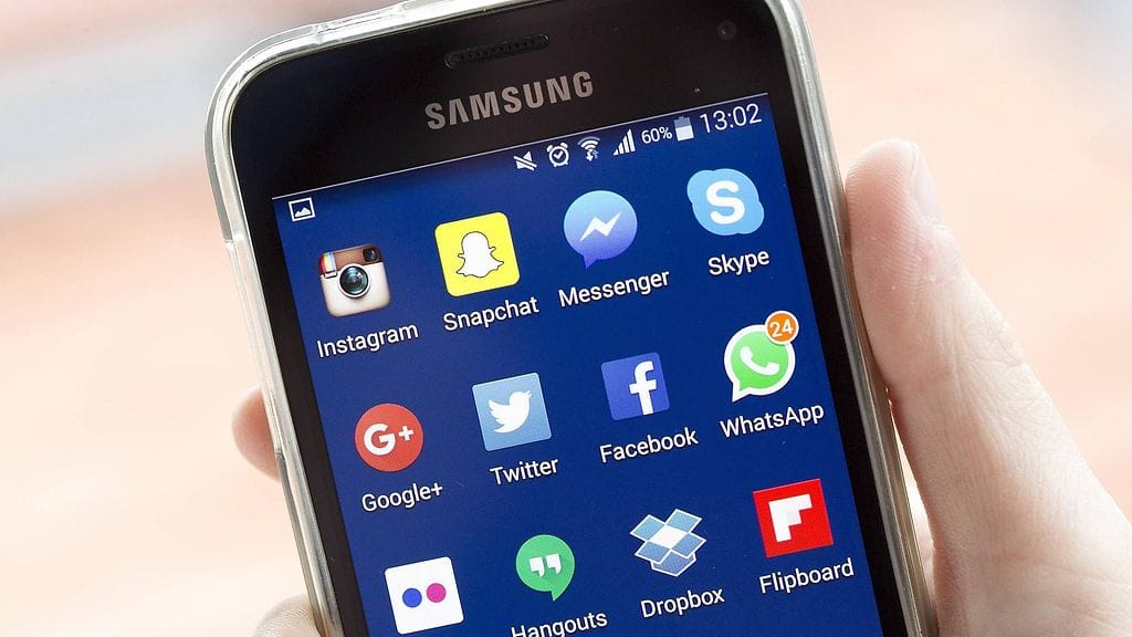 Testissä paljastui, että Android-käyttäjien kannattaisikin selata Facebookia selaimella.