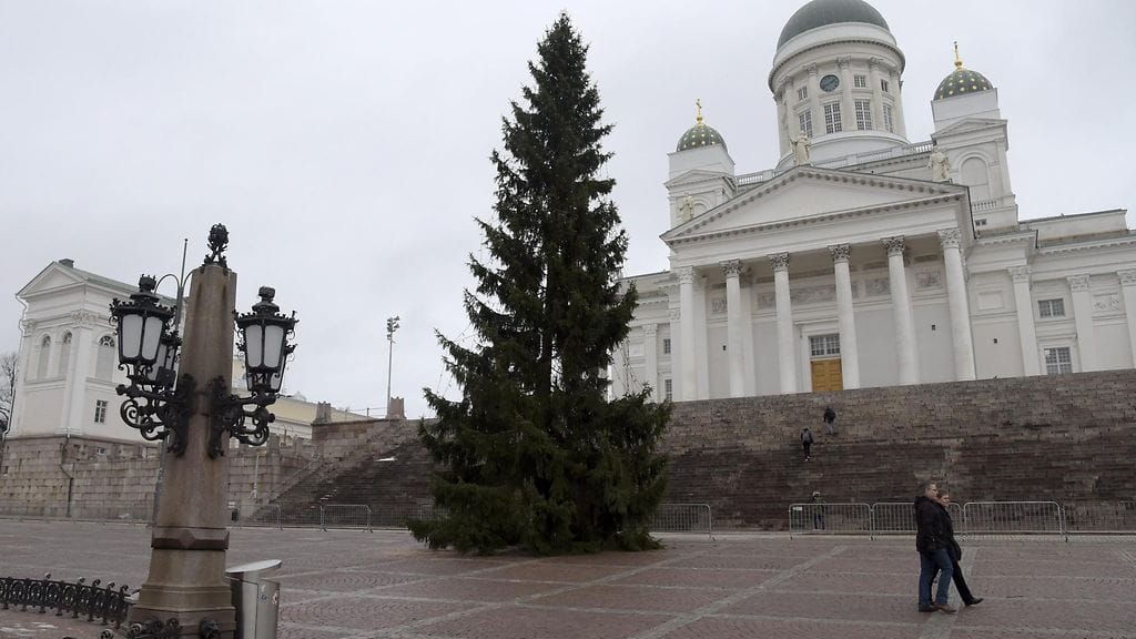 "Ei meidän rahoilla" -mielenosoitus järjestetään tänään Senaatintorilla alkaen klo 15. Kuvituskuva. Kuvan henkilöt eivät liity mielenosoitukseen.