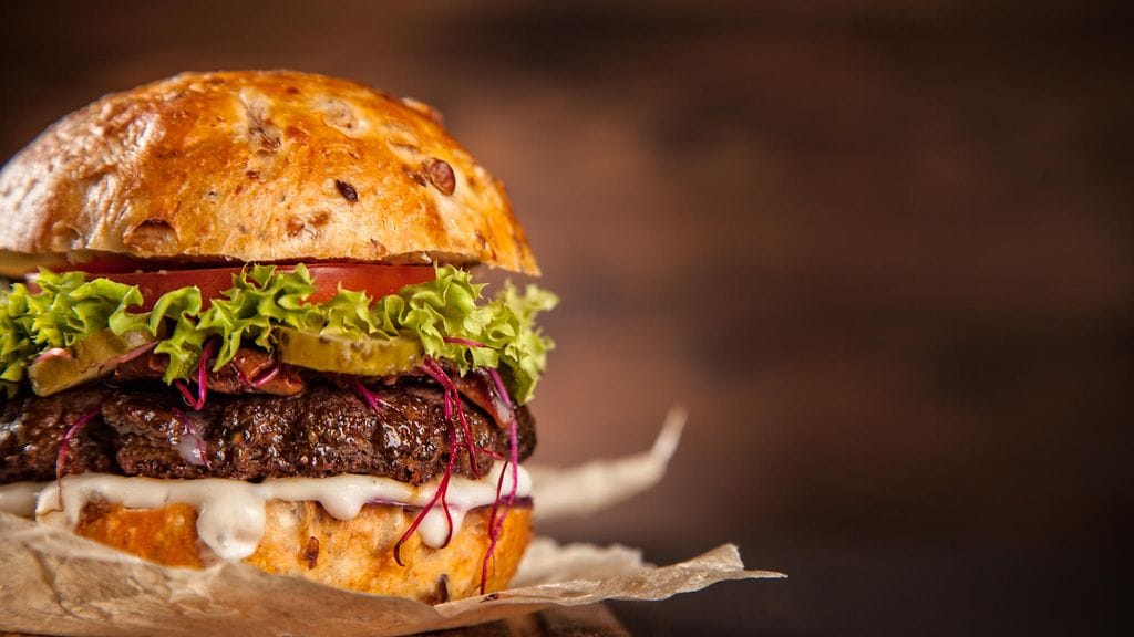 Hampurilaispihvin voi valmistaa myös jyrsijän lihasta.