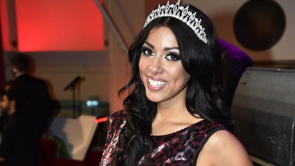 Cheynne Järvinen kruunattiin perintöprinsessaksi vuoden 2015 Miss Helsinki -kilpailussa.