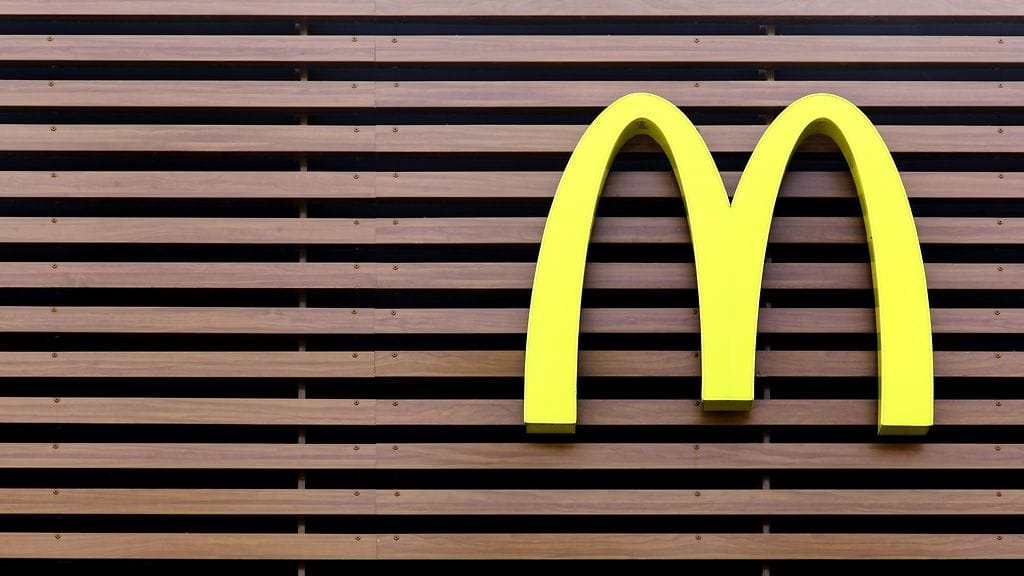 McDonald's tarjoaa harvinaisia kultakortteja.