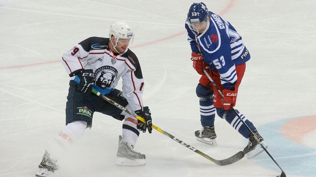 Frank Gymer avasi maalihanansa KHL:ssä.