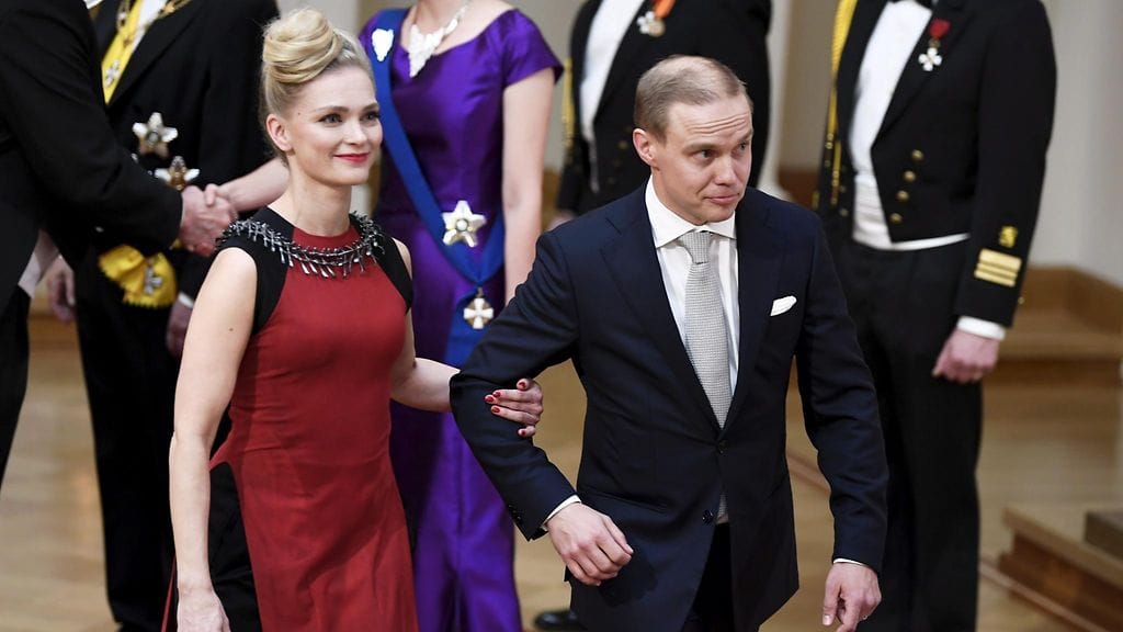 Marja Lahti ihastutti juhlaeleganssillaan.