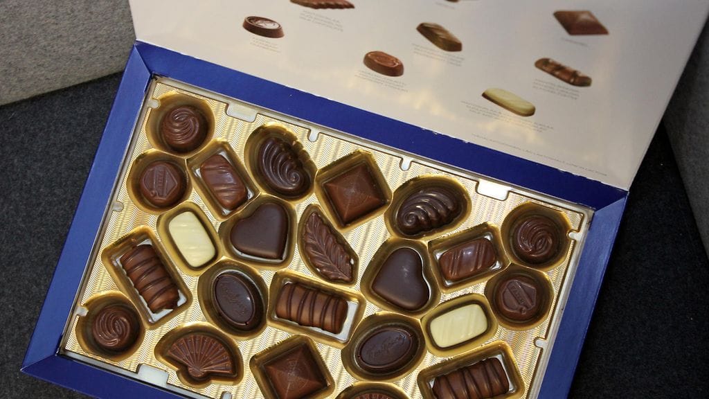 Karl Fazer -rasia on yksi Fazerin parhaiten myyvistä suosikeista.