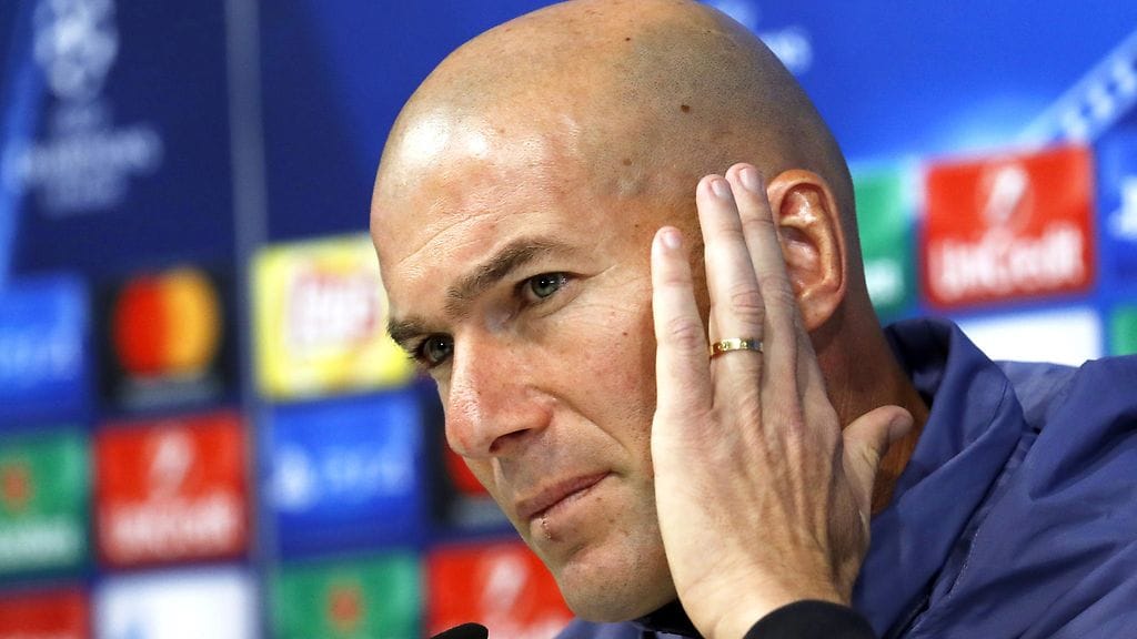 Zinedine Zidane oli pettynyt joukkueensa taipuessa 2-2 -tasapeliin Borussia Dortmundia vastaan.