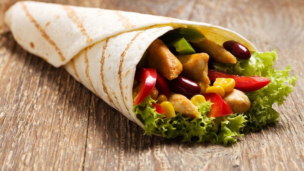 Burrito on täytetty tortilla, jonka täytteenä on usein lihaa, riisiä ja kasviksia.