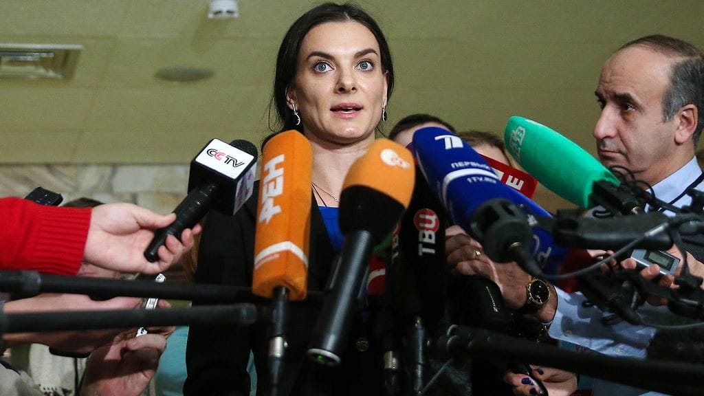 Jelena Isinbajeva purki tuntojaan ranskalaiselle L'Equipe-lehdelle.