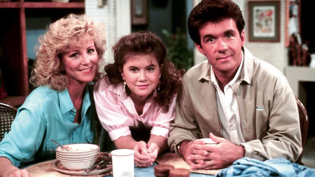 Joanna Kerns, Tracey Gold, Alan Thicke Kasvukipuja-sarjassa 1985-1992